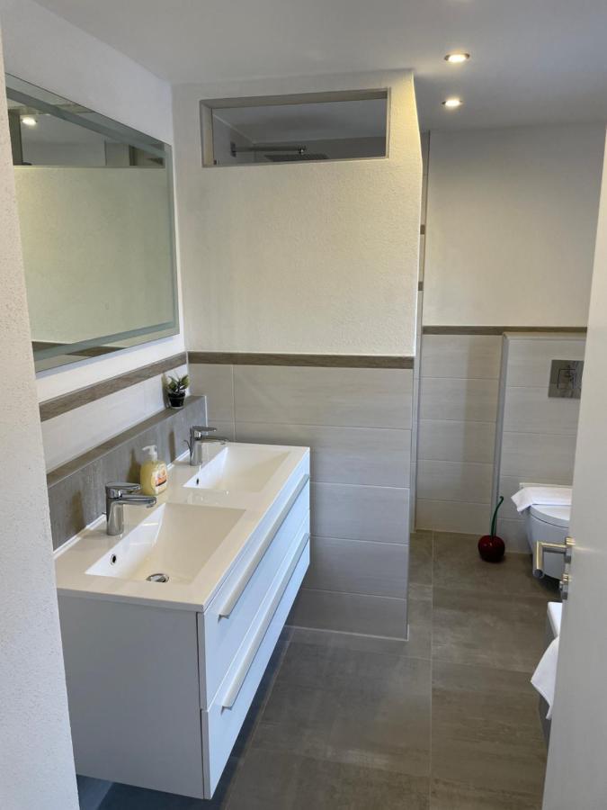 Am Exklusives Loft Mit 3 Schlafzimmern, Netflix, Zentral, Parkplatz อัมแบร์ก ภายนอก รูปภาพ