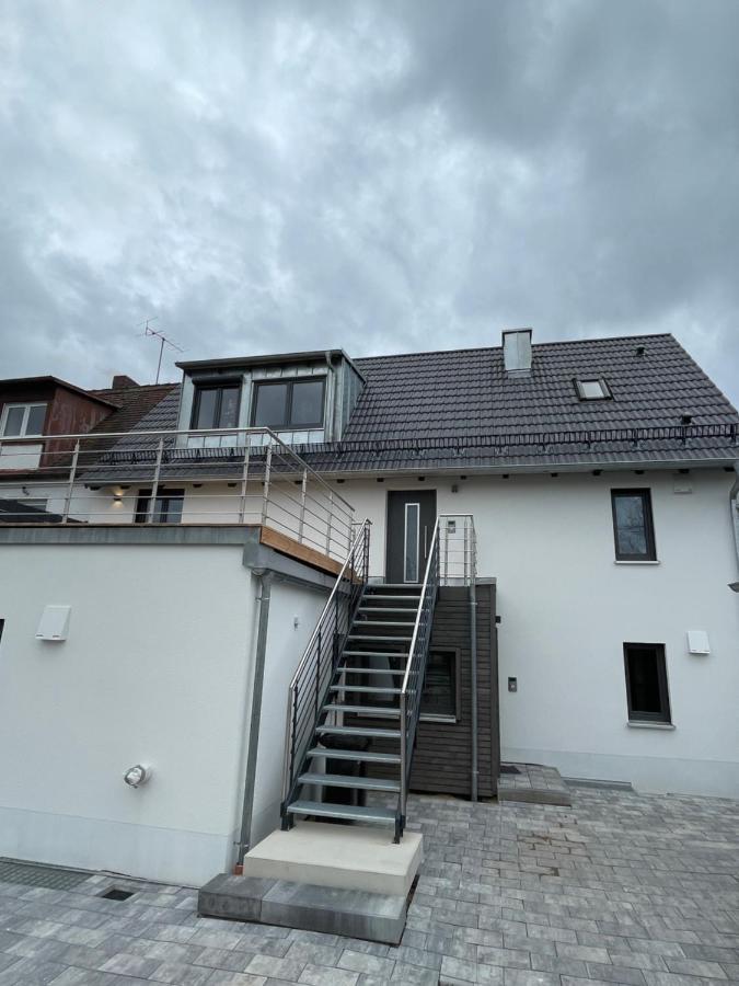 Am Exklusives Loft Mit 3 Schlafzimmern, Netflix, Zentral, Parkplatz อัมแบร์ก ภายนอก รูปภาพ